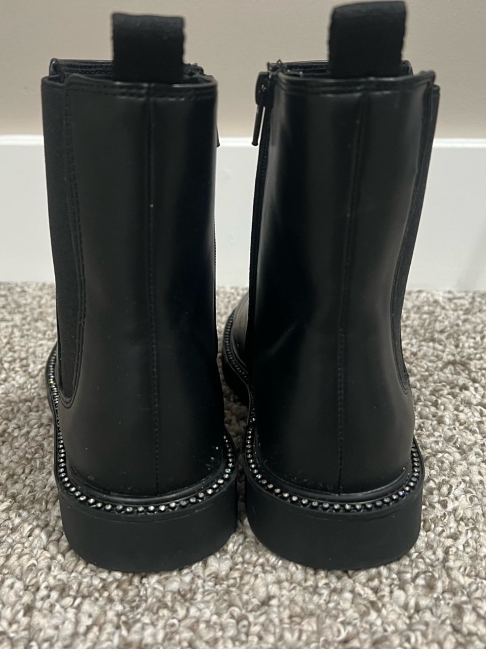 ZARA Black Chelsea Ankle Boots Studded Sole Zip Kids Size US 2 EU 33 - Picture 6 of 10